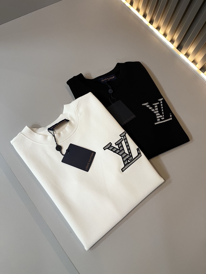 l0vis Vvtt0n t-shirt